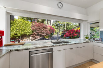 6485 Madrona Crescent